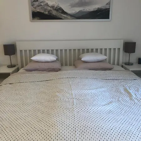 Schwarzindien * 몬드시